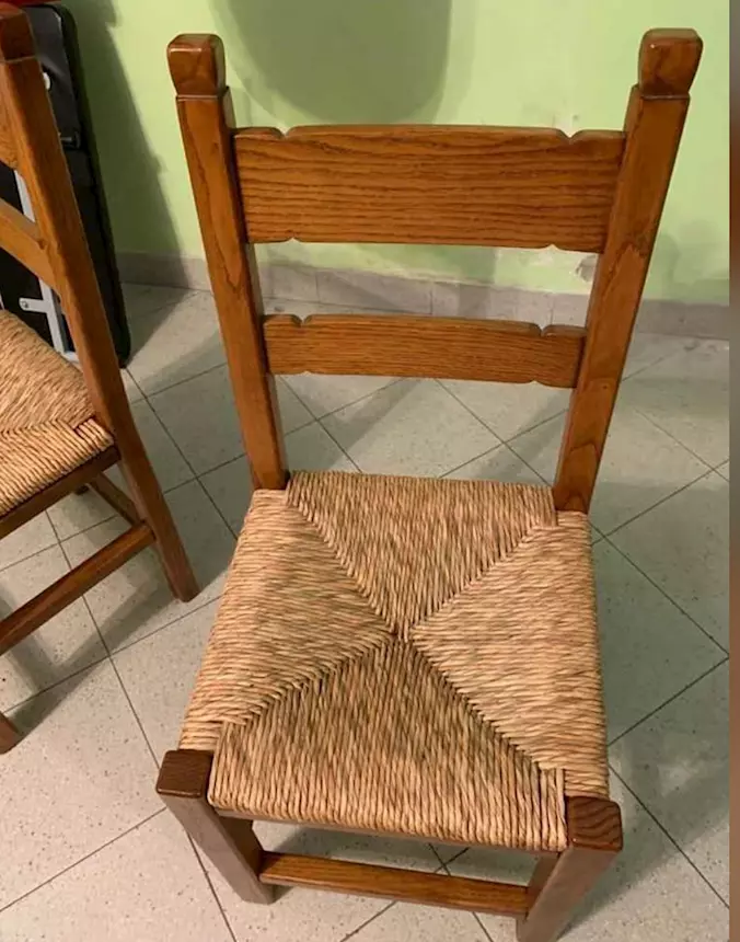 Foto 2 Tavolo + Panca + Sedie (arredo taverna)