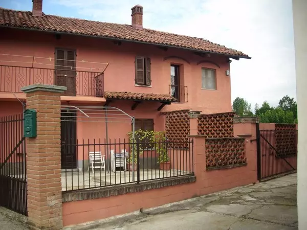 Casa a Villafranca d'Asti