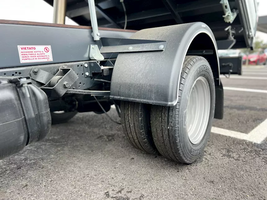 Foto 12Iveco Daily 35C18 passo 3000, cilindrata 3000, 180 CV, casso, cassone ribaltabile