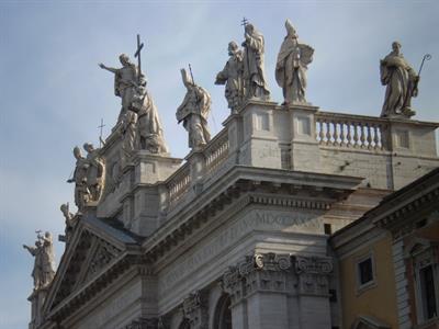 Lezioni - anche online - di latino, greco, italiano, storia