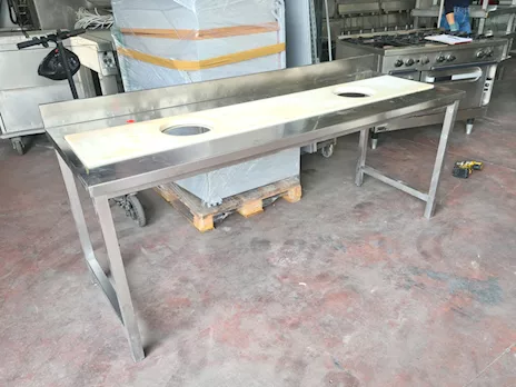 Tavolo inox con piano in teflon removibile usato