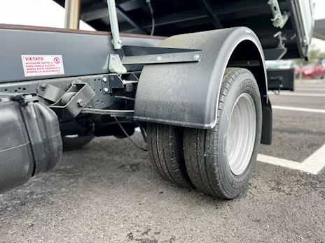Iveco Daily 35C18 passo 3000, cilindrata 3000, 180 CV, casso, cassone ribaltabile - Anteprima 12