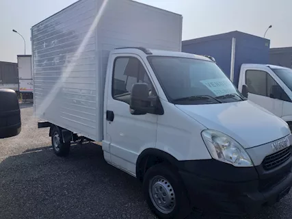 Iveco Daily 35S/12 cassone furgonato