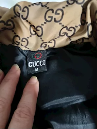 Giubbino smanicato gucci, taglia l - Foto 2