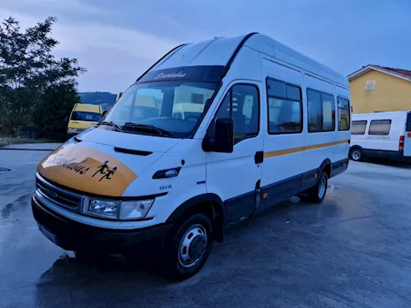 Scuolabus 30 posti