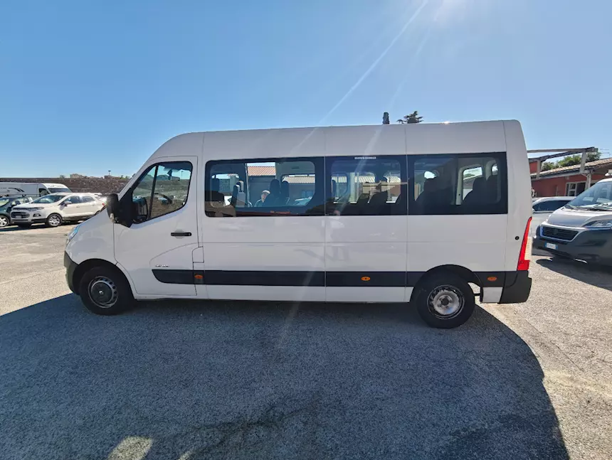 Foto 4Renault Master 17 posti, ottime condizioni