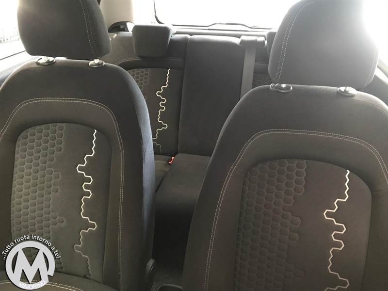 Punto II 1.3 Mjtd 85CV ECO Lounge Anno 2015 Km 66417 Berlina, colore argento met - Foto 12