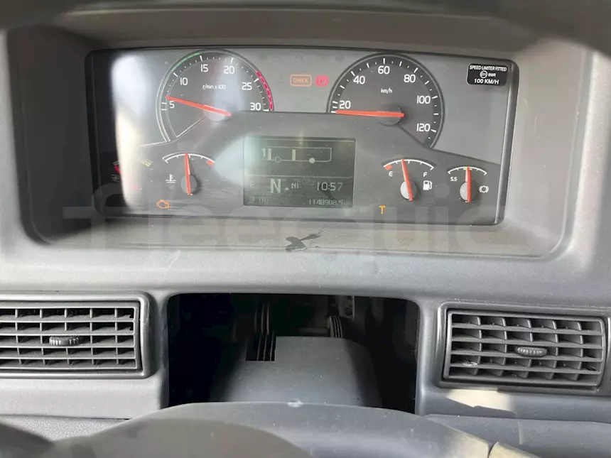 Foto 12Volvo 9700, 2017, 53 posti, Euro 6 Km 1148908, cambio: automatico