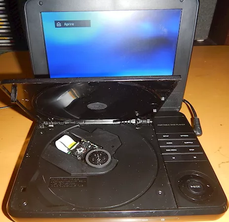 Lettore DVD portatile Majestic