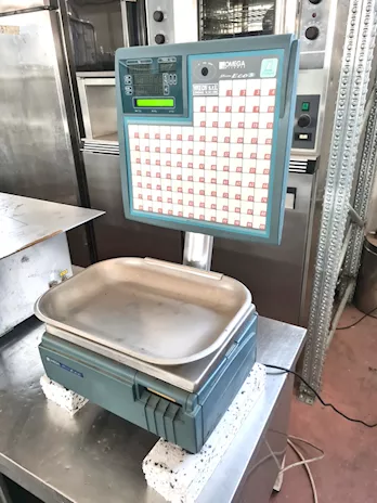 Bilancia per frutta e verdura self-service usata