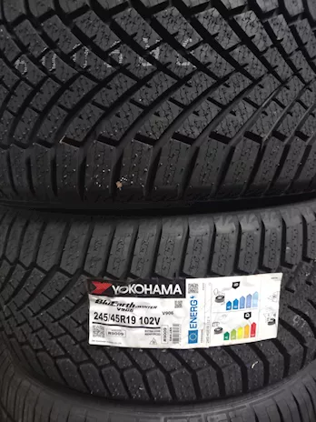 Gomme 245 45 19 invernali nuove