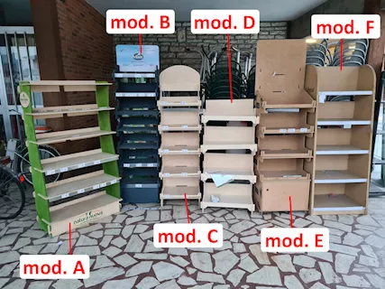 6 scaffalature in legno per prodotti bio usate