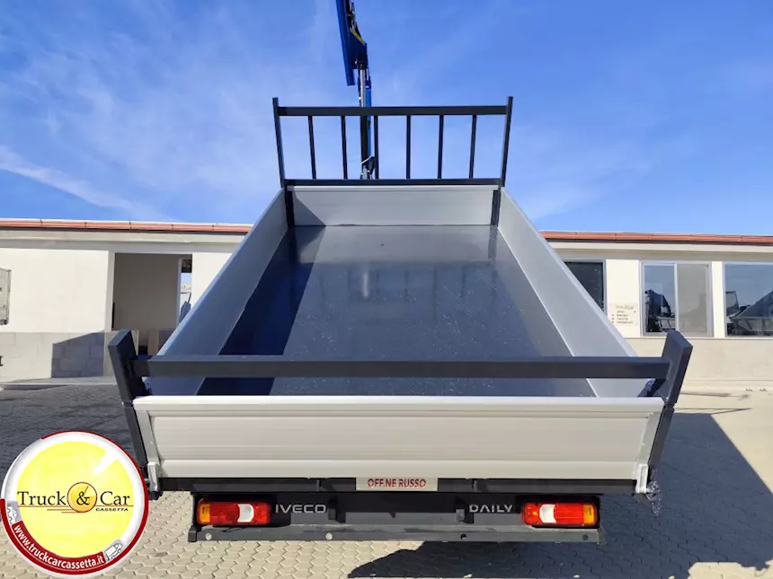 Foto 5Iveco Daily 35 C 16 - 2022 - cassone ribaltabile Km 355644, colore esterno Bianco