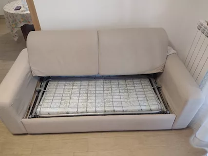 Divano letto matrimoniale