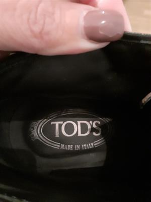 Stivaletti Tod's, colore cognac, in buone condizioni - Foto 3