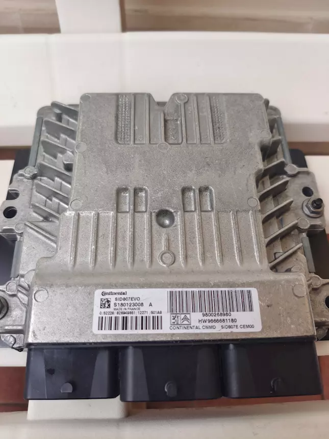 Centralina motore Citroen C4 1.6 9800268980 9666681180