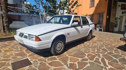 Alfa Romeo 75 1800 ie