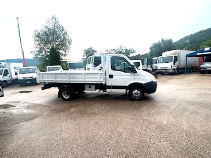 Camion Marca Iveco Daily 35c12 ribaltabile Km 74500 - Foto 3