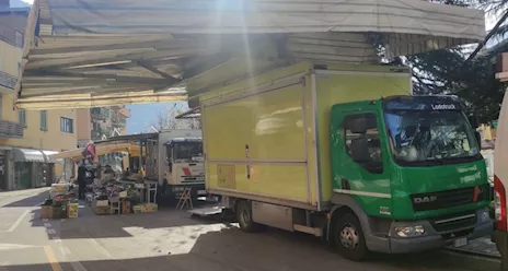 Camion DAF LF 45 - anno 2009 - 215.000 km - sponda idraulica