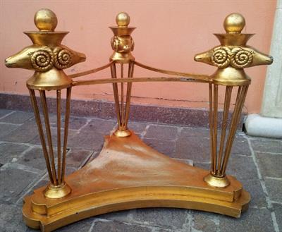 Base composto in metallo dorato e legno