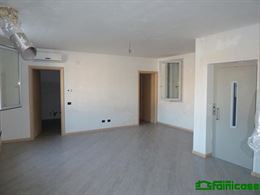 Casa indipendente a Melzo - MI - con ascensore privato