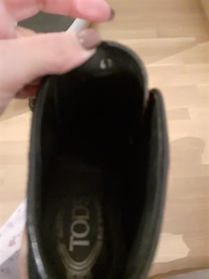 Stivaletti Tod's, colore cognac, in buone condizioni - Foto 4