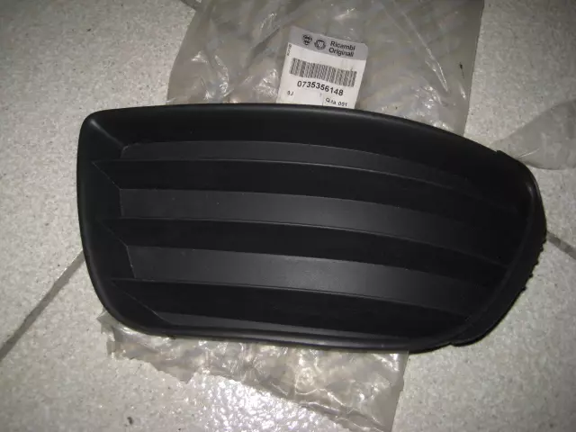 Griglia Tappo Fendinebbia SX Fiat Punto 735356148