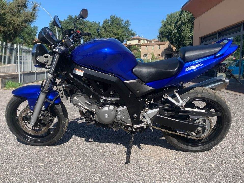 Suzuki SV650