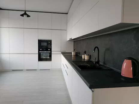 Avanti Arredo Montaggio mobili e cucine Marche