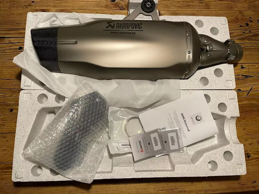Akrapovic BMW GS 1250