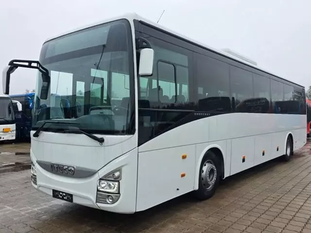 Foto 2Iveco Crossway H, cambio automatico