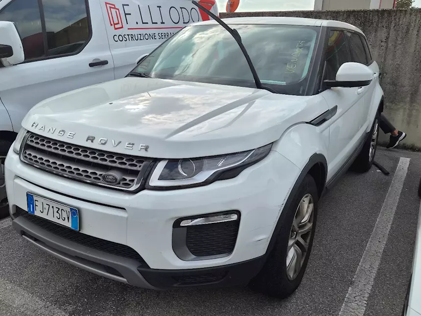 Range Rover Evoque cilindrata 2000 TDI con il motore rotto, cambio manuale - Foto 2