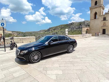 Mercedes E Exclusive Anno 2020 Km 340000 Berlina - Foto 2
