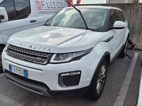 Range Rover Evoque cilindrata 2000 TDI con il motore rotto, cambio manuale - Anteprima 2