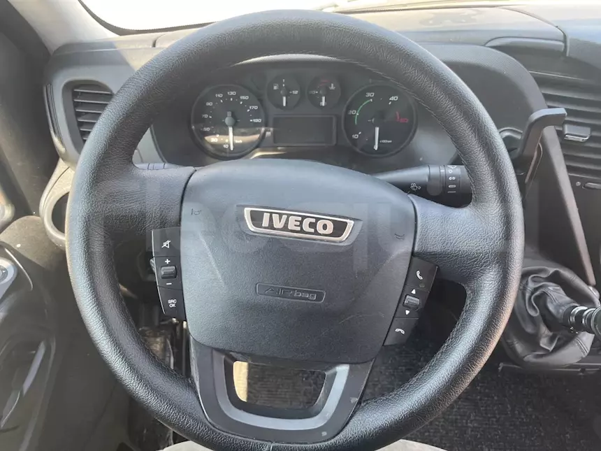 Foto 9Iveco Daily, 2016, 21 posti, Euro 6 Km 303876, cambio: manuale