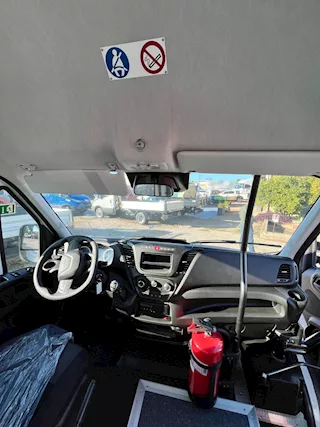 Scuolabus Pronta Consegna Nuovo Iveco Daily Pop 22 Posti Anno 2024 - Foto 2