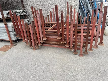 Porta puntelli e casseri