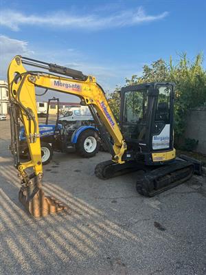 Miniescavatore Yanmar Vio 38 quintali ore 1300