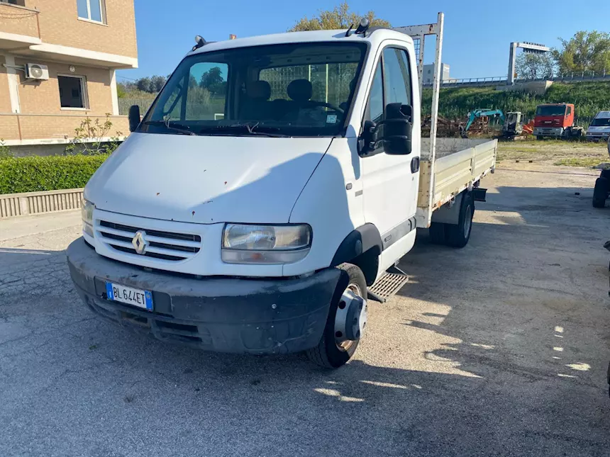 Foto 4Renault Mascott Cassone Fisso Anno 2000 Km 314000