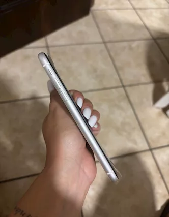 IPhone 11 bianco, ottimo stato - Foto 6