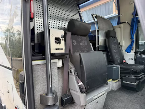 Pullman Beulas Anno 2003 Km 1388694 Euro 3, in buone condizioni - Anteprima 4