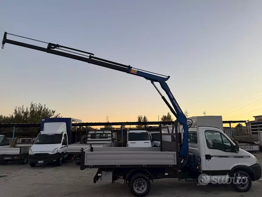 Foto 2Iveco Daily 35C12 / Gru finanziabile acconto zero Anno 2007, cassone ribaltabile