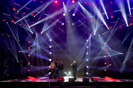 Service è un service audio luci e video per eventi, concerti