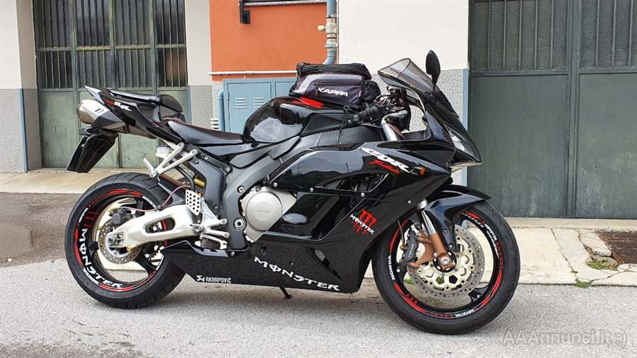 CBR1000RR