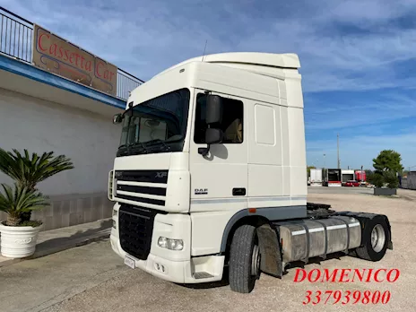 DAF XF 105.460 trattore stradale ribassato
