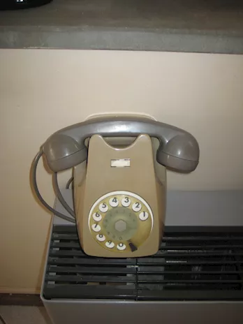 Telefono SIP da muro