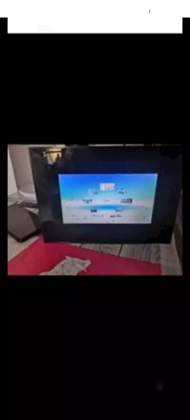 Foto 5TV LCD due uno da 32 pollici uno da 20 pollici più regalo ec, marca philips