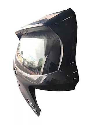 Portellone completo mahindra di KUV nero 2018
