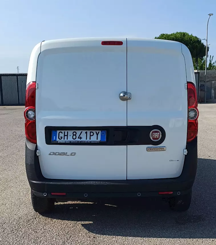 Foto 5Fiat Doblò Cargo CH1 Business 1.6 Mjet 105CV E6D Anno 2021, cambio manuale