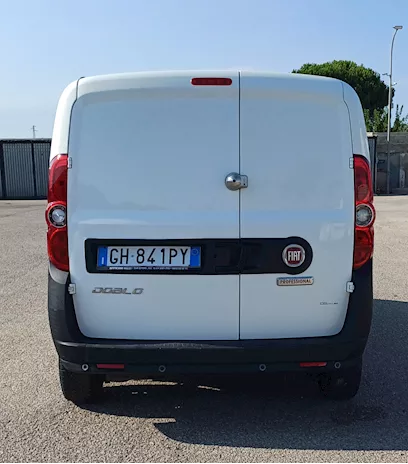 Fiat Doblò Cargo CH1 Business 1.6 Mjet 105CV E6D Anno 2021, cambio manuale - Anteprima 5